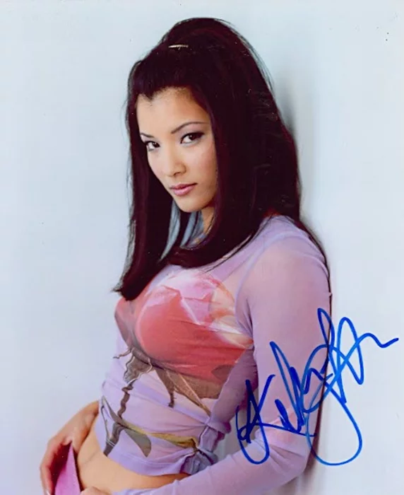 Kelly Hu autograph