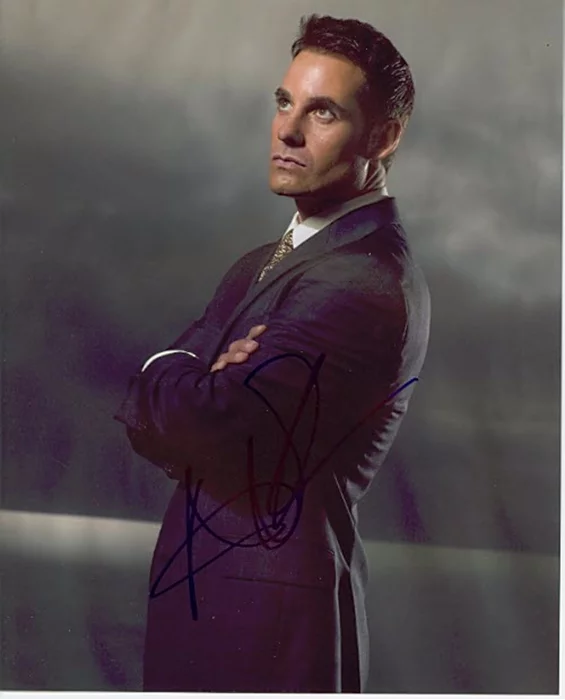 Adrian Pasdar autograph