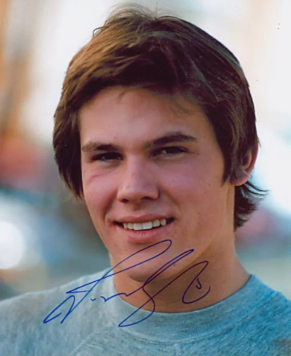 Josh Brolin autograph