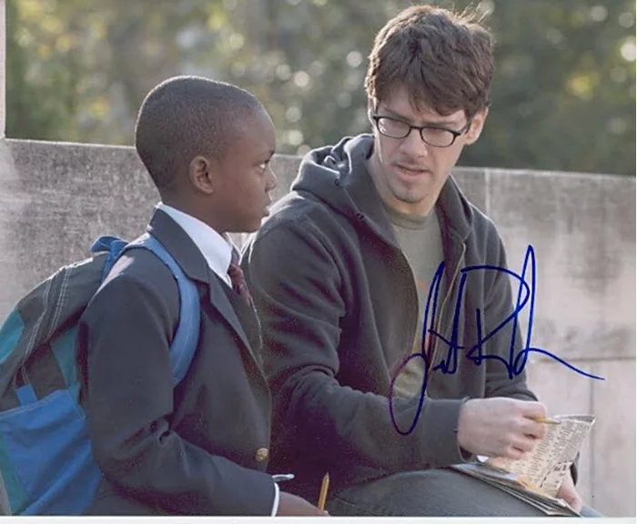 Justin Bartha autograph