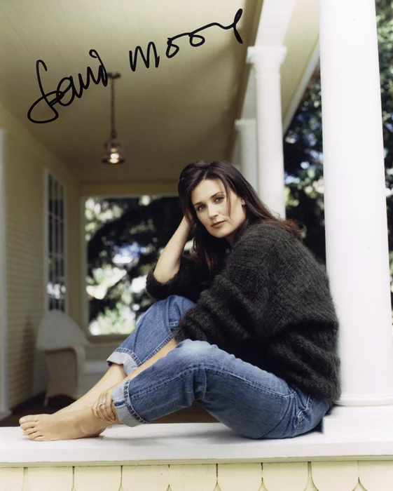 Demi Moore autograph