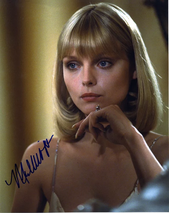 Michelle Pfeiffer autograph