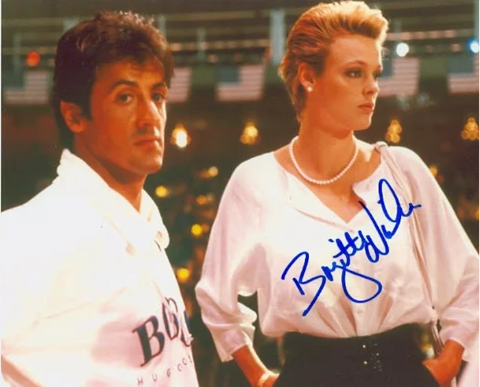 Brigitte Nielsen autograph