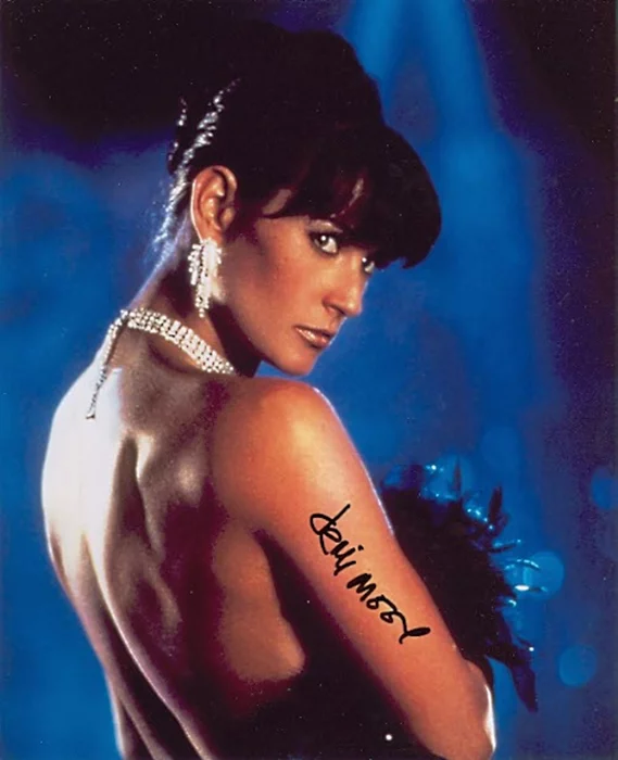 Demi Moore autograph