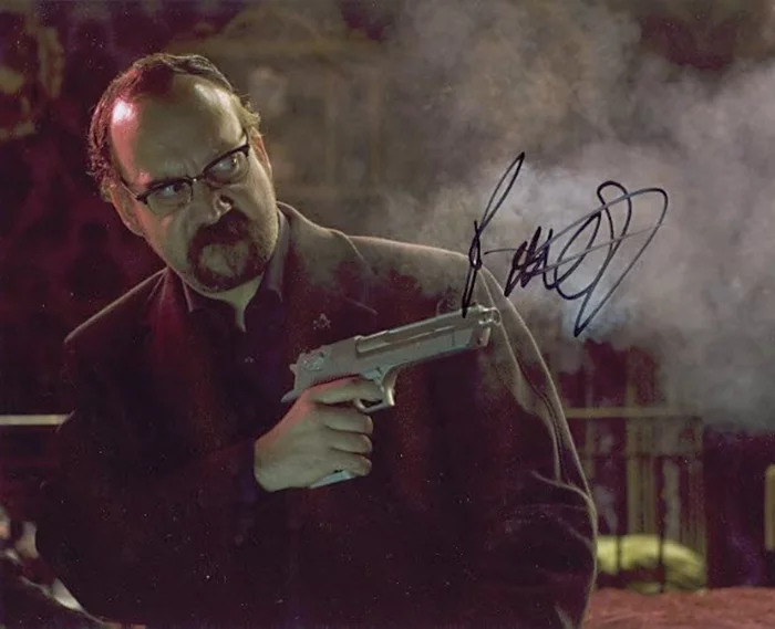 Paul Giamatti autograph