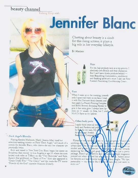 Jennifer Blanc autograph