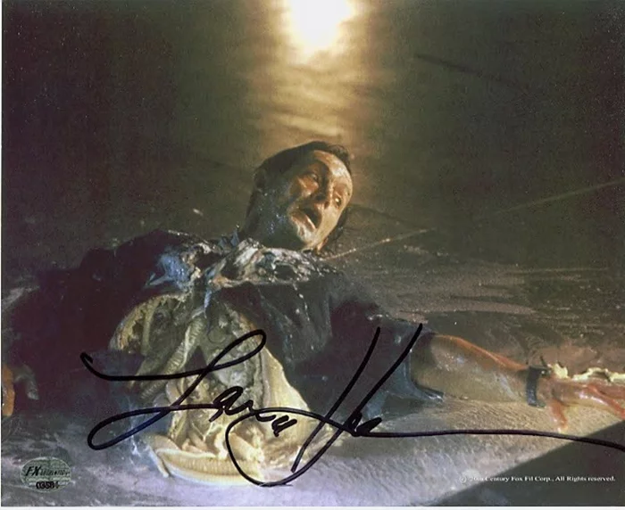 Lance Henriksen autograph