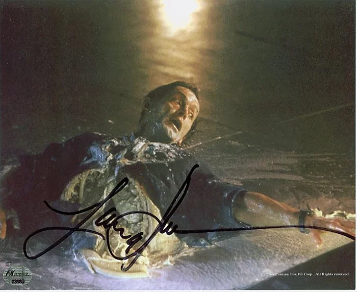 Lance Henriksen autograph