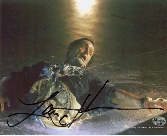 Lance Henriksen autograph