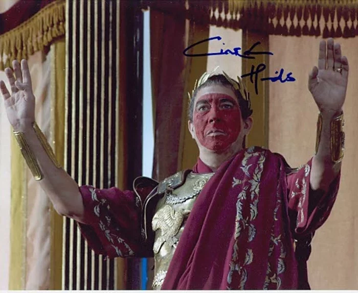 Ciaran Hinds autograph