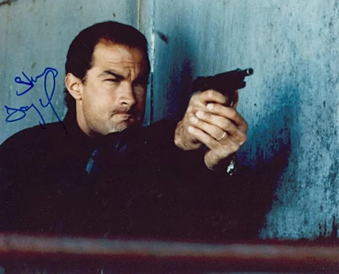 Steven Seagal autograph