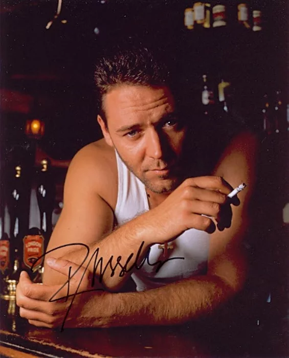 Russell Crowe autograph