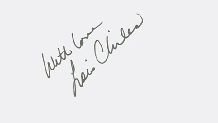 Lois Chiles autograph