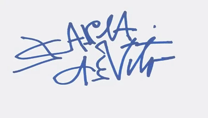 Karla Devito autograph