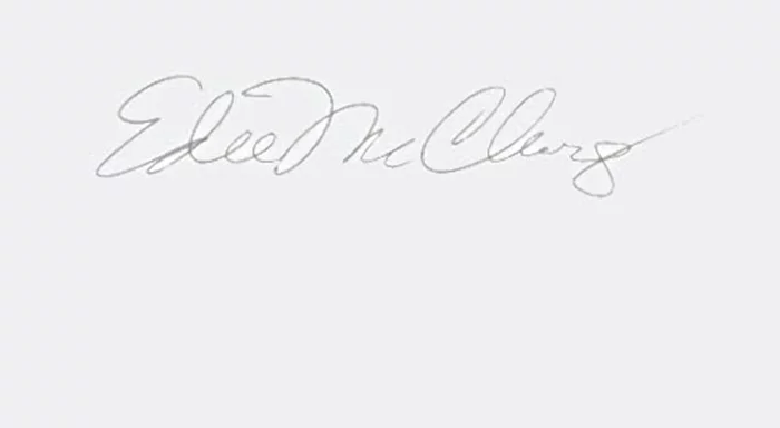 Edie McClurg autograph