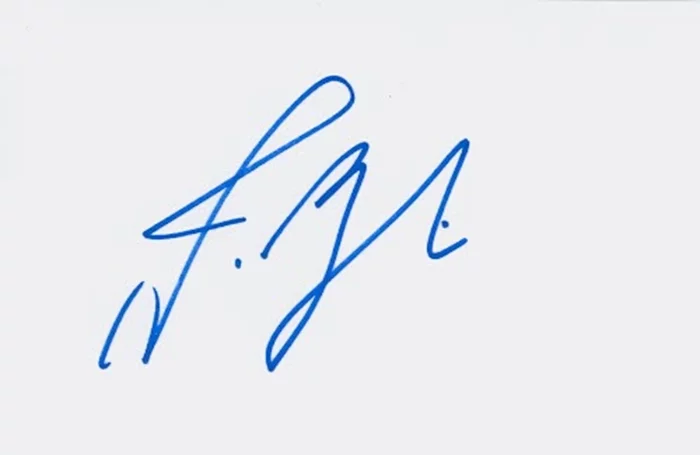 Josh Brolin autograph