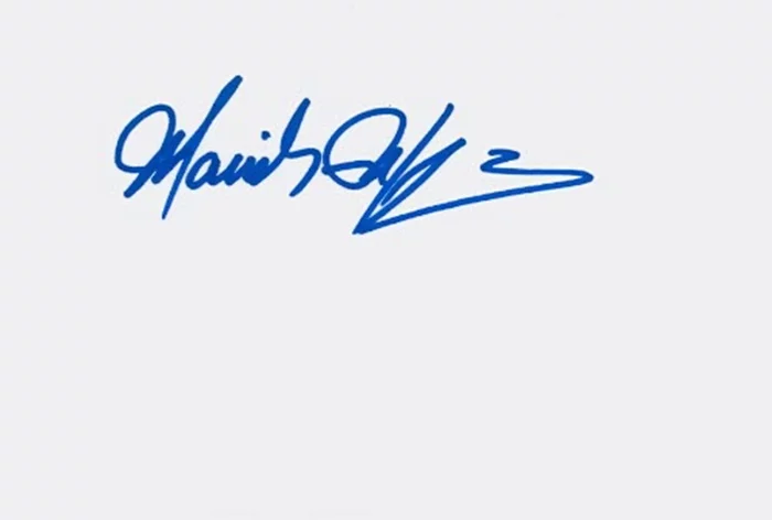 Marieh Delfino autograph
