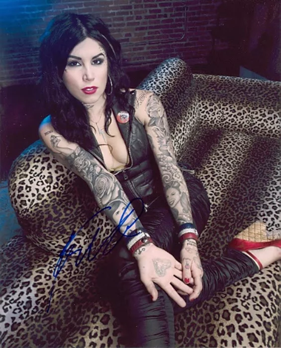 Kat von D autograph