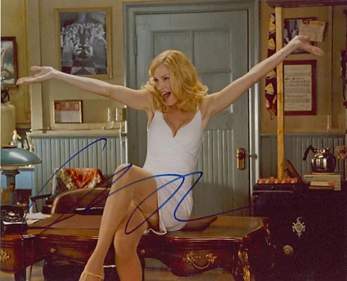 Uma Thurman autograph