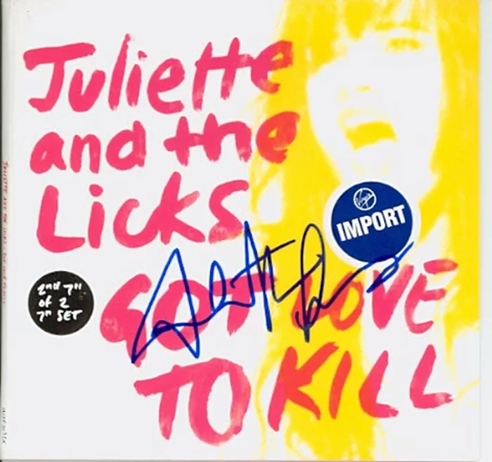 Juliette Lewis autograph