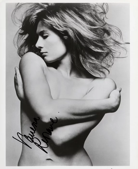 Vanessa Redgrave autograph