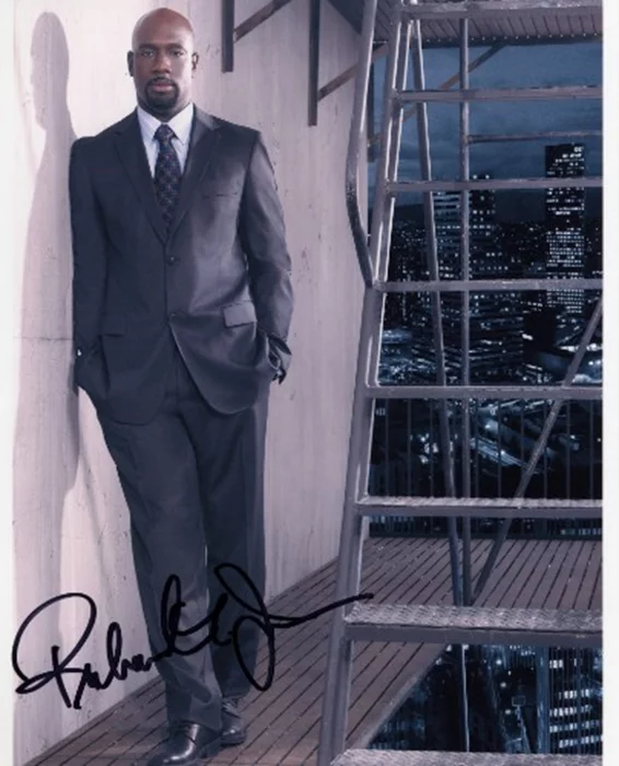 Richard T. Jones autograph
