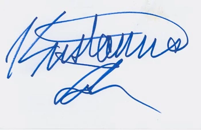 Kristanna Loken autograph