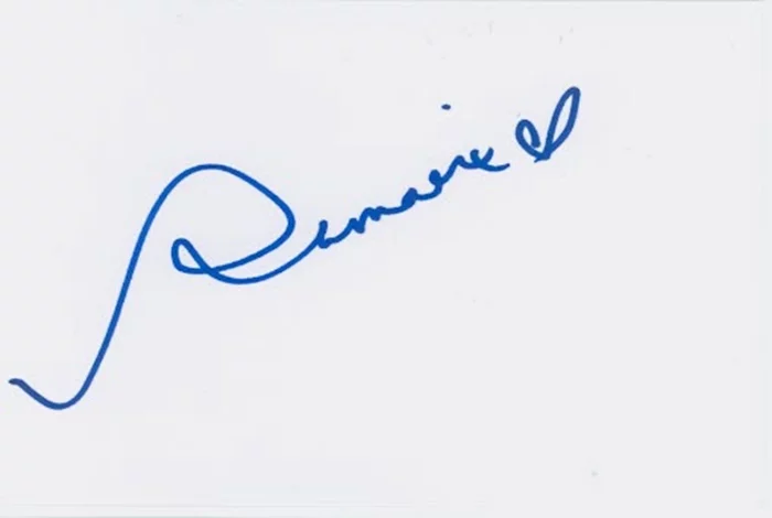 Samaire Armstrong autograph