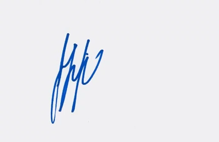 Justin Berfield autograph