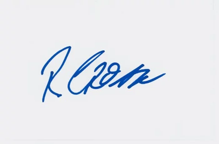 Roger Cross autograph