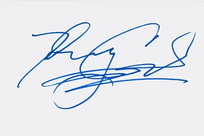 Johnny Galecki autograph