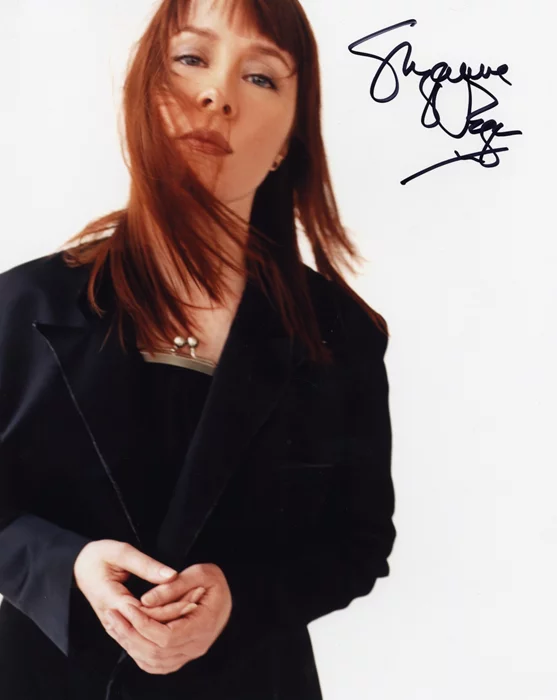 Suzanne Vega autograph