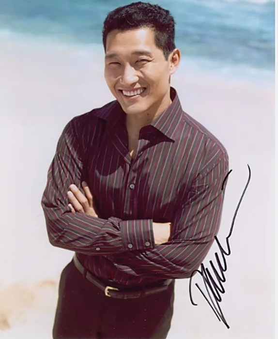 Daniel Dae Kim autograph