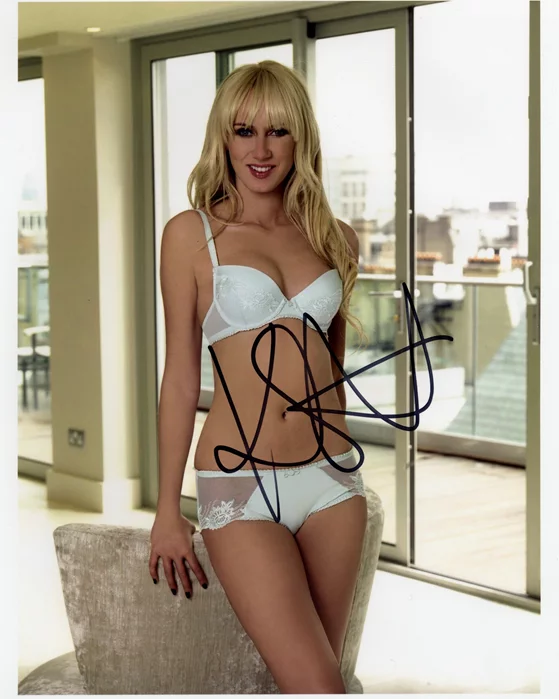 Kim Stewart autograph