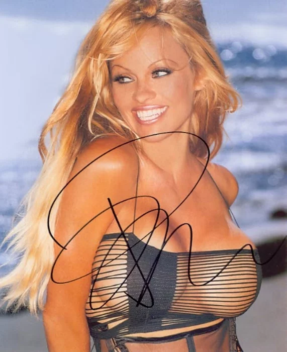 Pamela Anderson autograph
