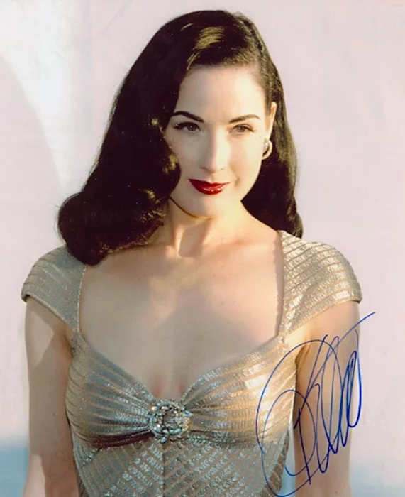 Dita Von Teese autograph