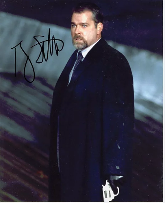Ray Liotta autograph