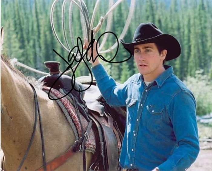 Jake Gyllenhaal autograph
