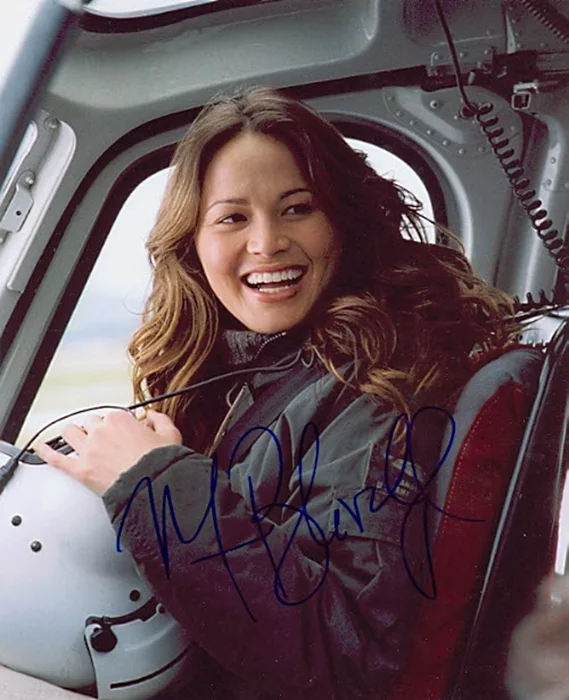 Moon Bloodgood autograph