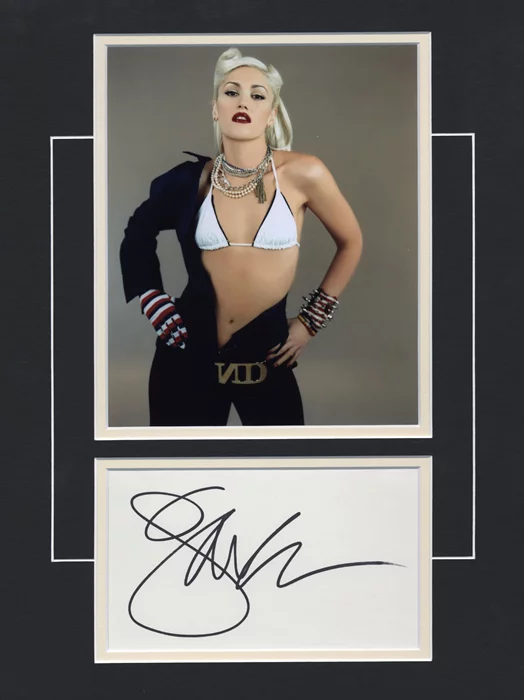 Gwen Stefani autograph