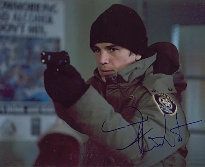 Josh Hartnett autograph