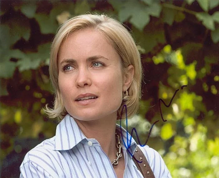 Radha Mitchell autograph