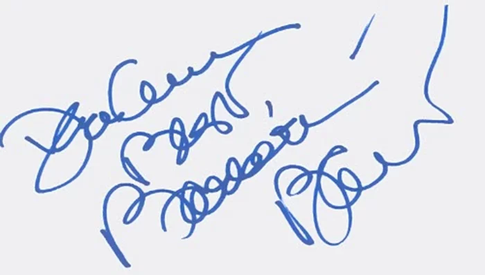Barbara Bain autograph