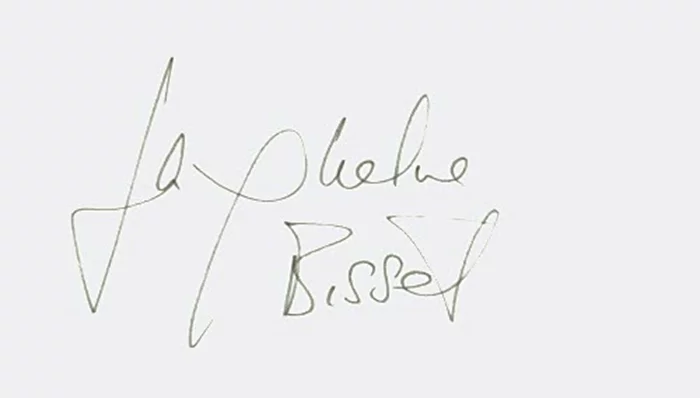 Jacqueline Bisset autograph