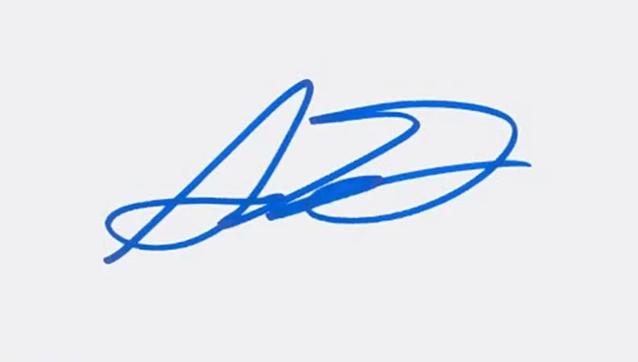 Spencer Grammer autograph