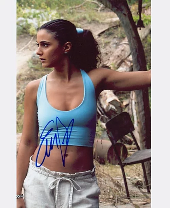 Emmanuelle Chriqui autograph