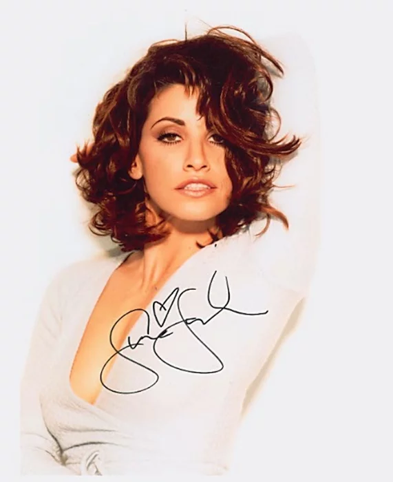 Gina Gershon autograph
