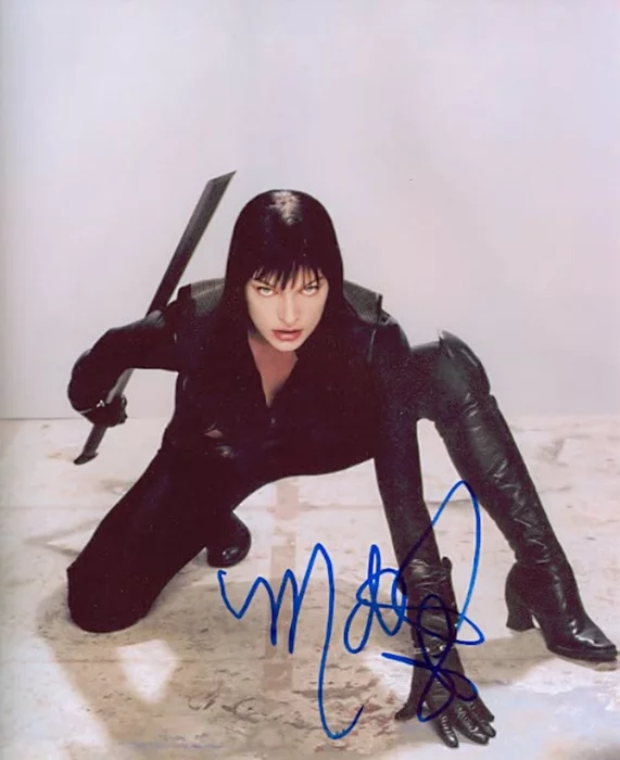 Milla Jovovich autograph