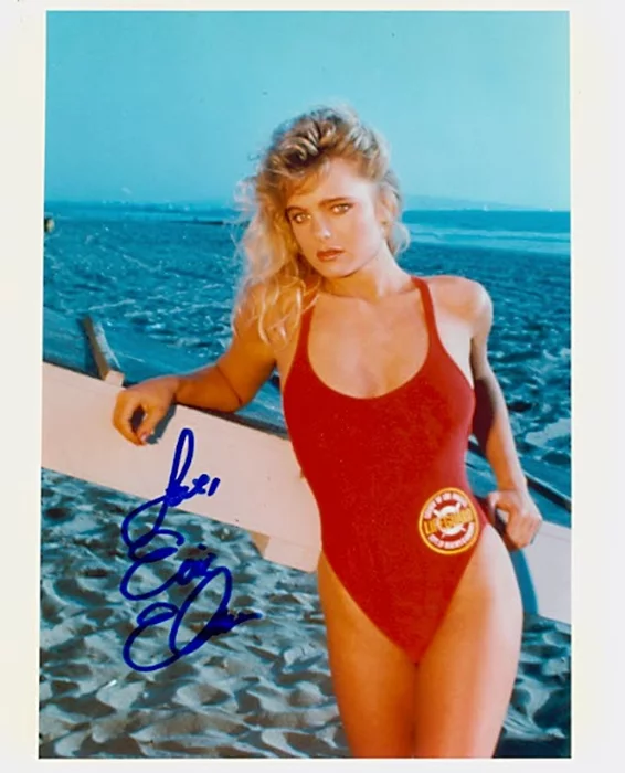 Erika Eleniak autograph
