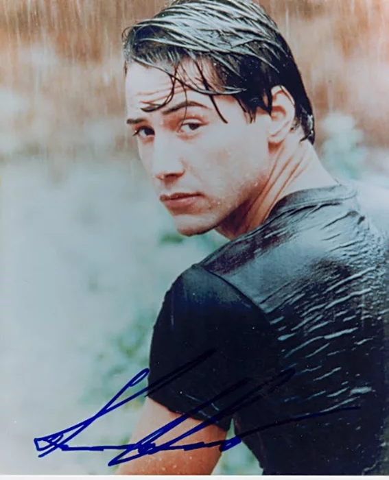 Keanu Reeves autograph